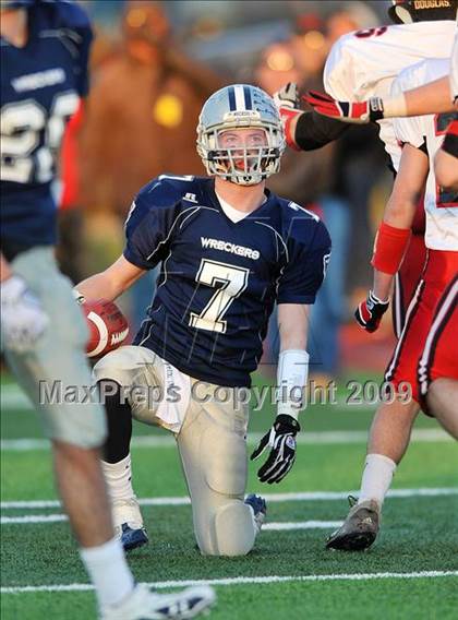 Thumbnail 2 in Staples vs. Cheshire (CIAC Class LL Final) photogallery.