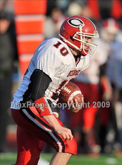 Thumbnail 3 in Staples vs. Cheshire (CIAC Class LL Final) photogallery.