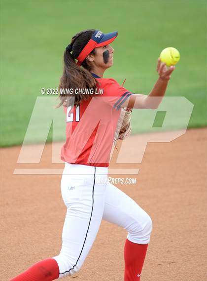 Thumbnail 2 in Bonita vs. Tesoro (CIF SS D3 Final) photogallery.