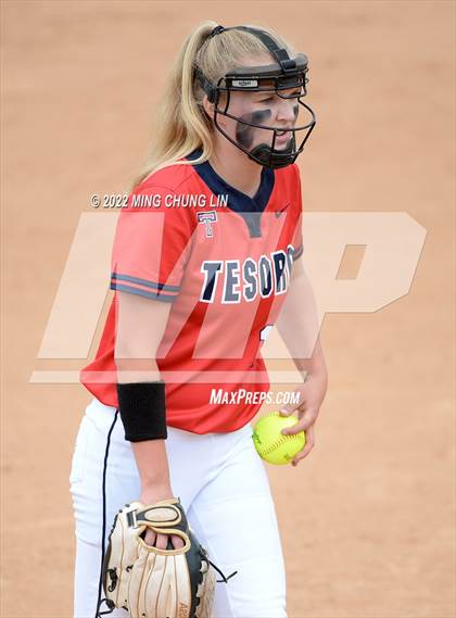 Thumbnail 3 in Bonita vs. Tesoro (CIF SS D3 Final) photogallery.