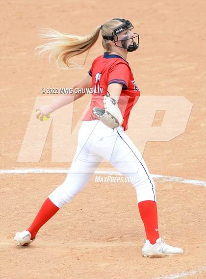 Thumbnail 2 in Bonita vs. Tesoro (CIF SS D3 Final) photogallery.