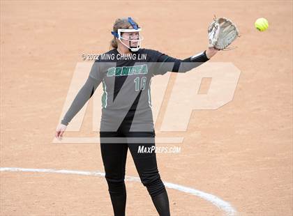 Thumbnail 2 in Bonita vs. Tesoro (CIF SS D3 Final) photogallery.