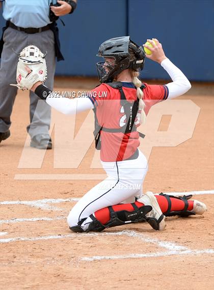 Thumbnail 3 in Bonita vs. Tesoro (CIF SS D3 Final) photogallery.