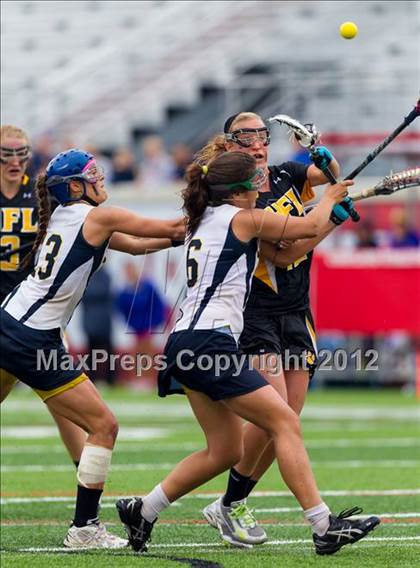 Thumbnail 1 in Honeoye Falls-Lima vs Shoreham-Wading River (NYSPHSAA Class C Final) photogallery.