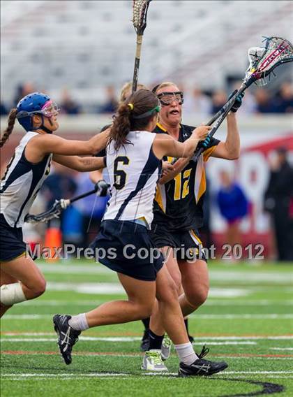 Thumbnail 2 in Honeoye Falls-Lima vs Shoreham-Wading River (NYSPHSAA Class C Final) photogallery.