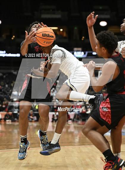 Thumbnail 1 in St. John Bosco vs. Centennial (CIF-SS Open Final) photogallery.
