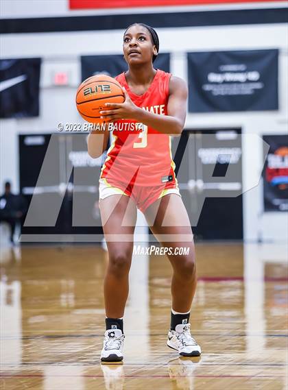 Thumbnail 3 in Campbell vs Incarnate Word (Iolani Classic Honolulu - Day 1) photogallery.