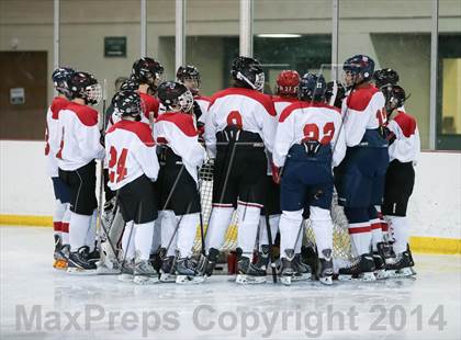 Thumbnail 3 in Fort Zumwalt East vs. Chaminade photogallery.