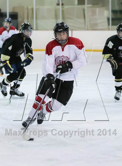 Thumbnail 2 in Fort Zumwalt East vs. Chaminade photogallery.