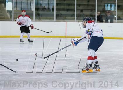 Thumbnail 2 in Fort Zumwalt East vs. Chaminade photogallery.