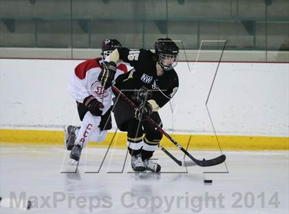 Thumbnail 1 in Fort Zumwalt East vs. Chaminade photogallery.