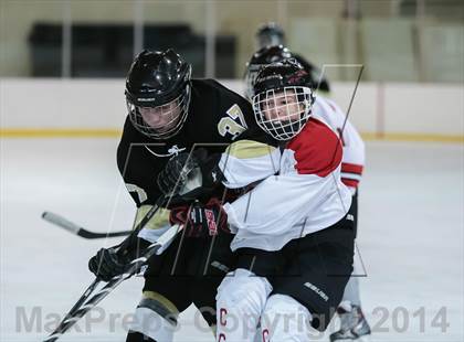 Thumbnail 1 in Fort Zumwalt East vs. Chaminade photogallery.