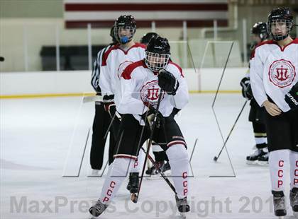 Thumbnail 1 in Fort Zumwalt East vs. Chaminade photogallery.