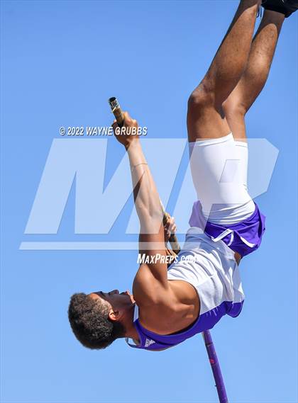 Thumbnail 2 in UIL 15 5A District Meet photogallery.