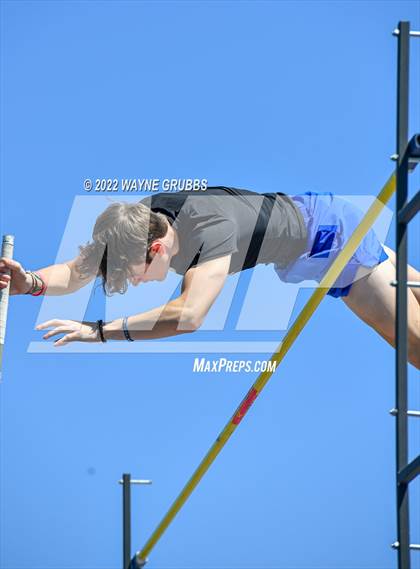 Thumbnail 3 in UIL 15 5A District Meet photogallery.