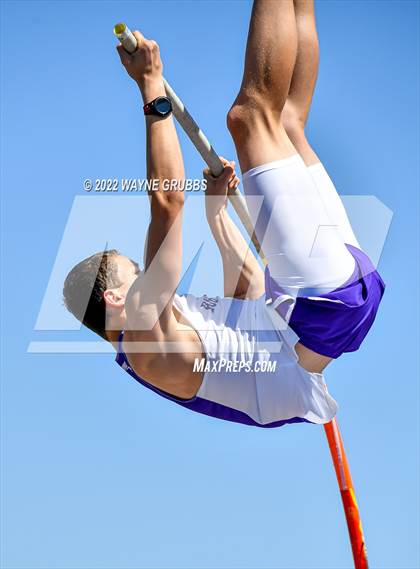 Thumbnail 2 in UIL 15 5A District Meet photogallery.