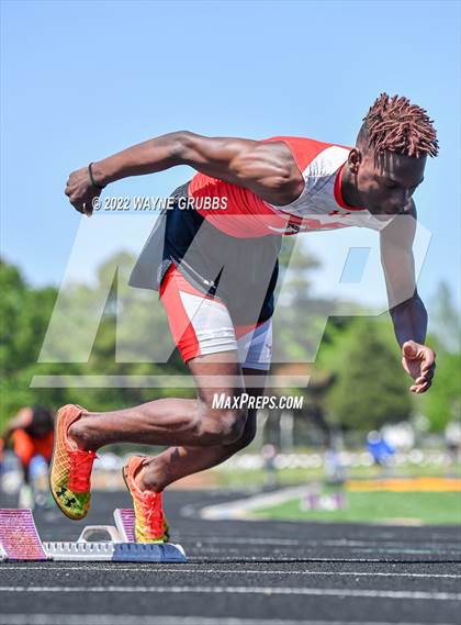 Thumbnail 1 in UIL 15 5A District Meet photogallery.