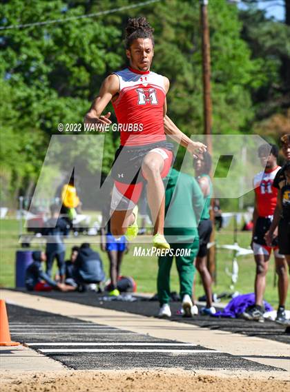 Thumbnail 2 in UIL 15 5A District Meet photogallery.
