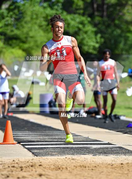 Thumbnail 3 in UIL 15 5A District Meet photogallery.