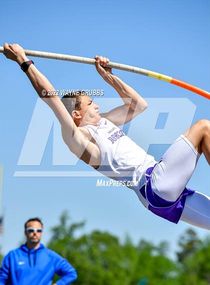 Thumbnail 1 in UIL 15 5A District Meet photogallery.