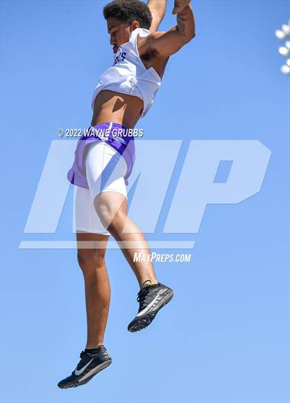 Thumbnail 2 in UIL 15 5A District Meet photogallery.