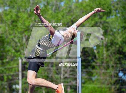 Thumbnail 1 in UIL 15 5A District Meet photogallery.