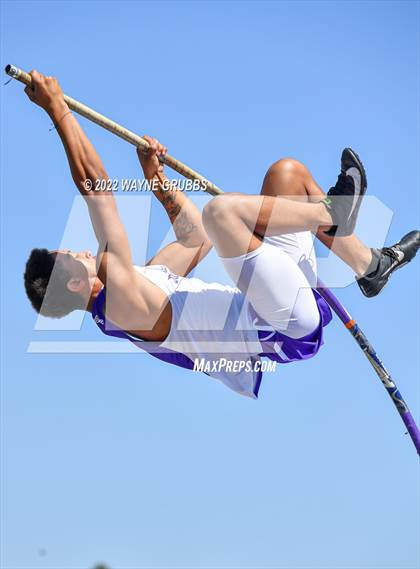 Thumbnail 2 in UIL 15 5A District Meet photogallery.