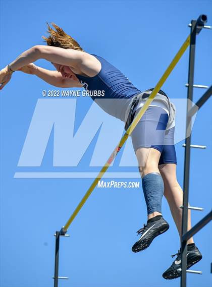 Thumbnail 2 in UIL 15 5A District Meet photogallery.