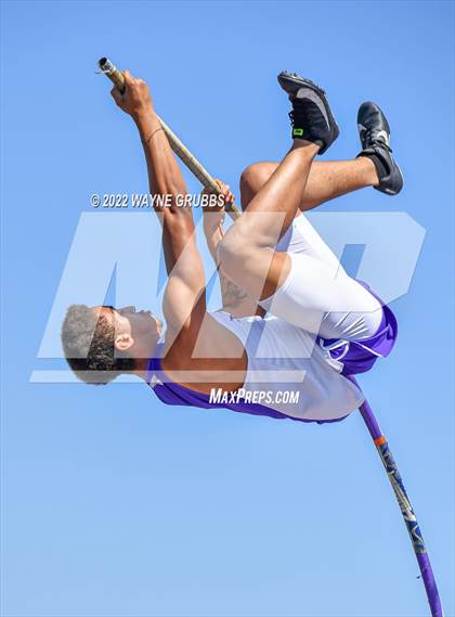 Thumbnail 3 in UIL 15 5A District Meet photogallery.