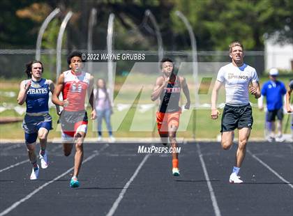 Thumbnail 2 in UIL 15 5A District Meet photogallery.