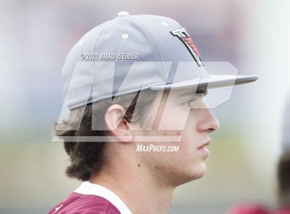 Thumbnail 2 in E.D. White @ Lutcher photogallery.