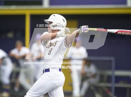 Thumbnail 3 in E.D. White @ Lutcher photogallery.