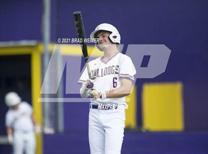 Thumbnail 1 in E.D. White @ Lutcher photogallery.