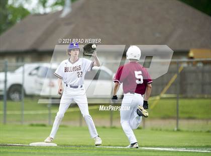 Thumbnail 1 in E.D. White @ Lutcher photogallery.