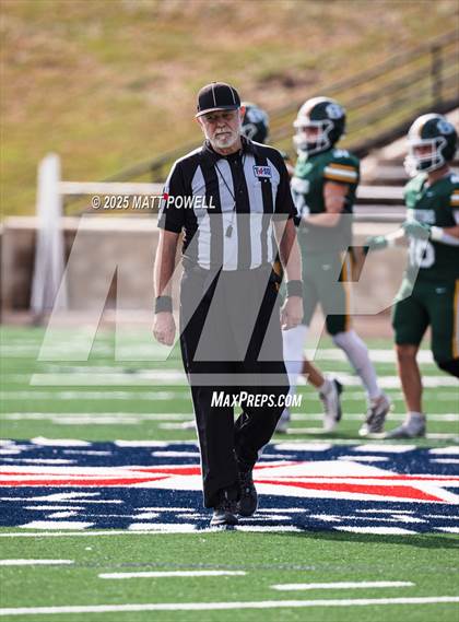 Thumbnail 3 in Jordan vs. Stratford (UIL 6A D2 Football Area) photogallery.