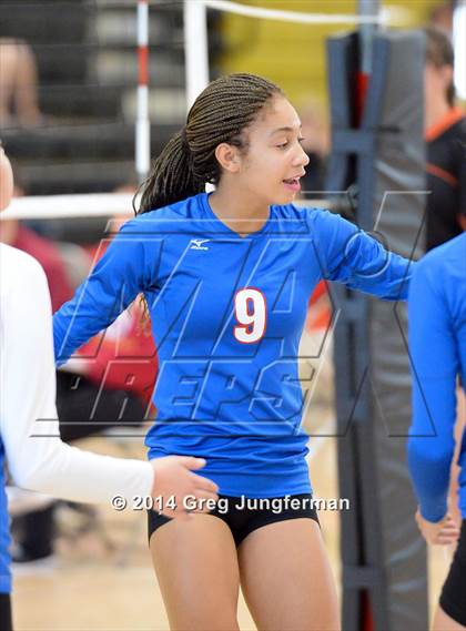 Thumbnail 2 in Tamalpais vs. Cardinal Newman (Nor-Cal Invitational) photogallery.