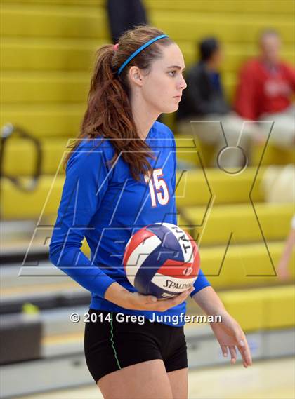 Thumbnail 3 in Tamalpais vs. Cardinal Newman (Nor-Cal Invitational) photogallery.