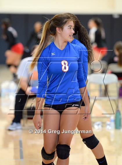 Thumbnail 2 in Tamalpais vs. Cardinal Newman (Nor-Cal Invitational) photogallery.
