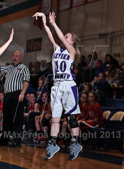 Thumbnail 2 in Sevier County vs Whitwell (Smoky Mountain Classic) photogallery.