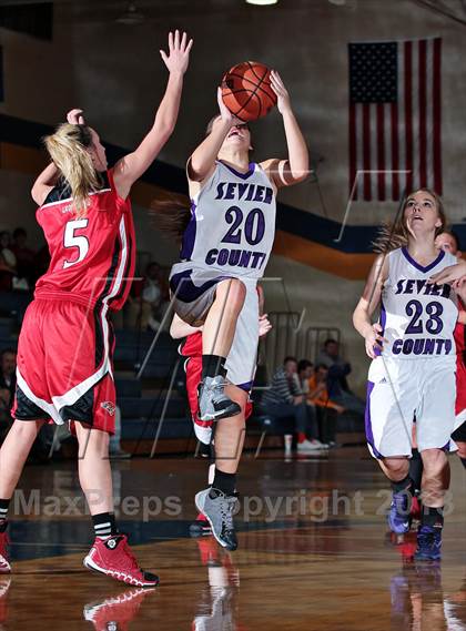 Thumbnail 3 in Sevier County vs Whitwell (Smoky Mountain Classic) photogallery.