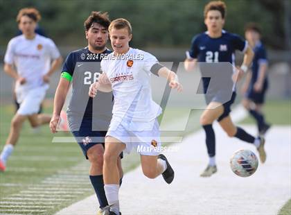 Thumbnail 2 in La Canada vs Maranatha photogallery.
