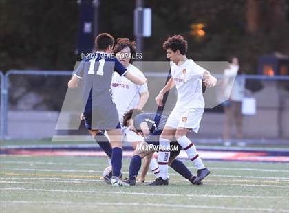 Thumbnail 2 in La Canada vs Maranatha photogallery.