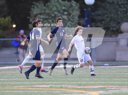 Thumbnail 1 in La Canada vs Maranatha photogallery.