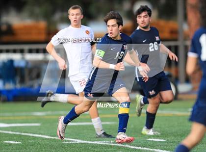 Thumbnail 2 in La Canada vs Maranatha photogallery.