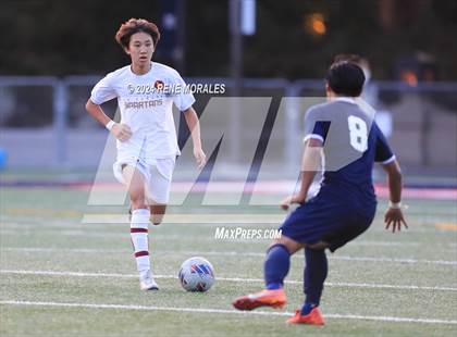 Thumbnail 2 in La Canada vs Maranatha photogallery.