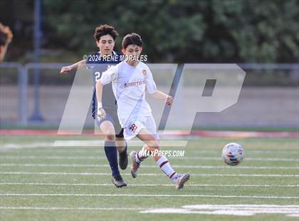 Thumbnail 2 in La Canada vs Maranatha photogallery.