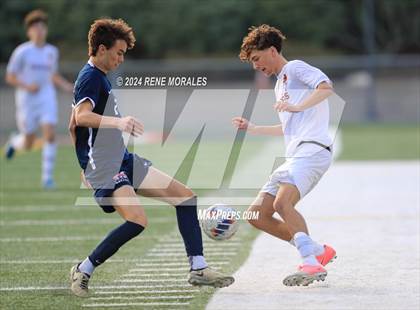Thumbnail 2 in La Canada vs Maranatha photogallery.