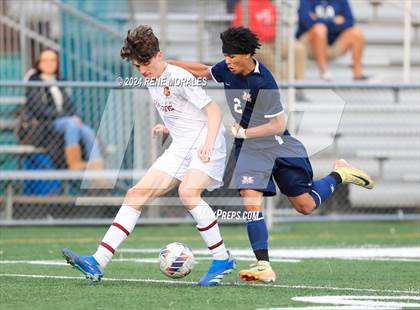 Thumbnail 1 in La Canada vs Maranatha photogallery.