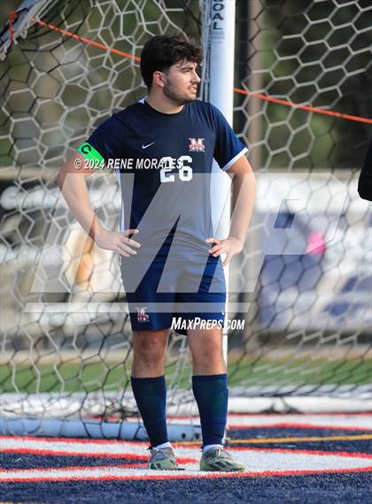 Thumbnail 2 in La Canada vs Maranatha photogallery.