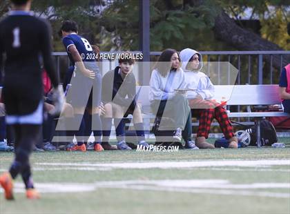 Thumbnail 2 in La Canada vs Maranatha photogallery.